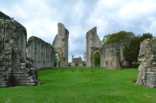 Glastonbury Abbey - die alte Abtei - ewigeweisheit.de