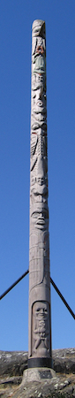 Totempfahl des Geistes von Lakwammen (einer Provinz im kanadischen Bundesstaat Britsh Columbia) - ewigeweisheit.de